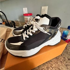 Louis Vuitton shoes, size 9.5